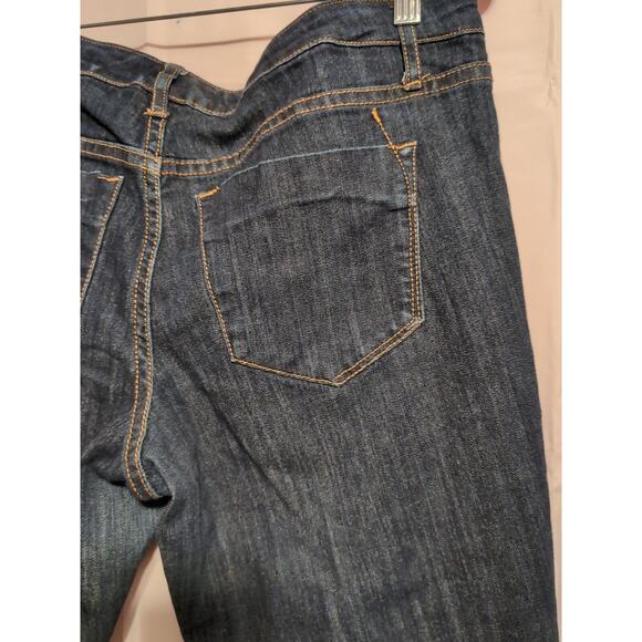 Mossimo Woman's Denim Jeans Low Rise Skinny Size 12/31(9) - Picture 6 of 8